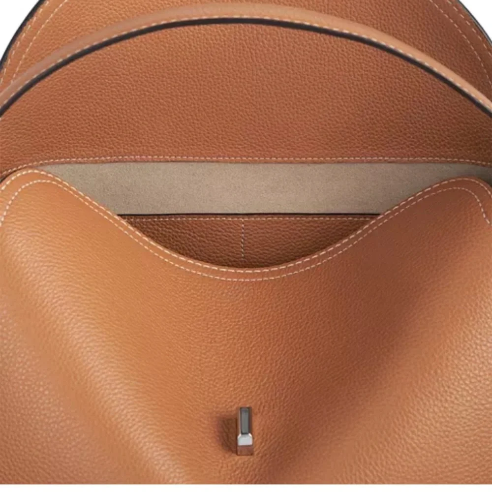 Toteme Tan Leather Shoulder Bag - Picture 6 of 9